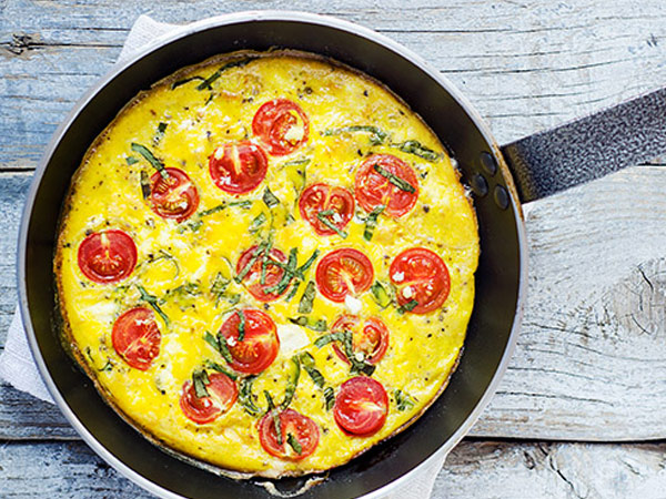 Frittata met tomaat en basilicum – paleo